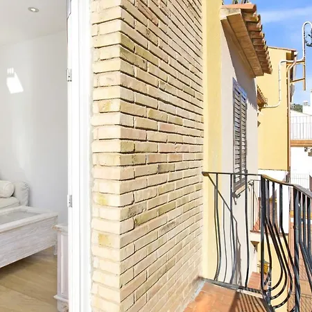 Apartament 1pele 2 - *